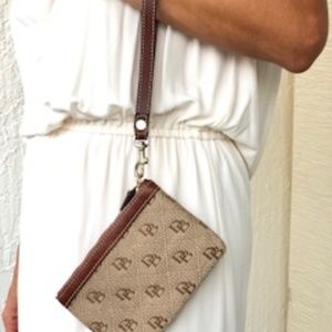Dooney & Bourke wristlet